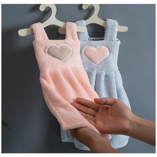 ผ้าเช็ดมือ ผ้าเช็ดมือเด็ก ผ้าเช็ดมือเด็กอนุบาล ผ้าเช็ดมือแขวน ผ้านาโน Hand Towel รูปหัวใจ มีไม้แขวน