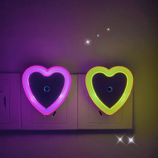 โคมไฟกลางคืน LED ปลั๊กซ็อกเก็ต รูปหัวใจ แบบอัตโนมัติ