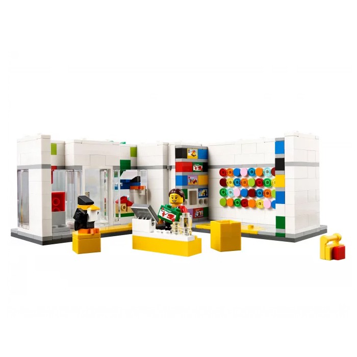 40145-lego-store-exclusive