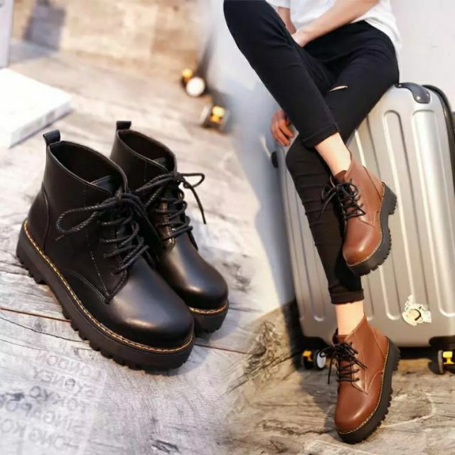 ภาพหน้าปกสินค้าพร้อมส่งจากไทย รองเท้าบูทมาร์ตินสไตล์ยุโรป Ankle boots (A33)