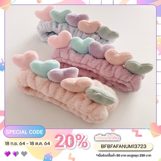 พร้อมส่ง  ที่คาดผม แบบใหม่ ลาย❤️❤️ ขนนุ่ม ลายน่ารัก  สไตล์เกาหลี สำหรับแต่งหน้า ล้างหน้า ใส่เก๋ๆๆ  ราคา 59฿  👇👇👇👇👇👇👇👇👇