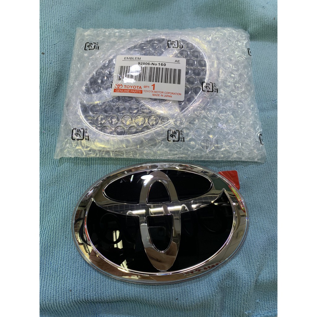 toyota-ดำ-ตรา-โลโก้-รถ-หน้า-หลัง-fortuner-revo-rocco-vigo-vios-altis-camry-logo-badge-emblem