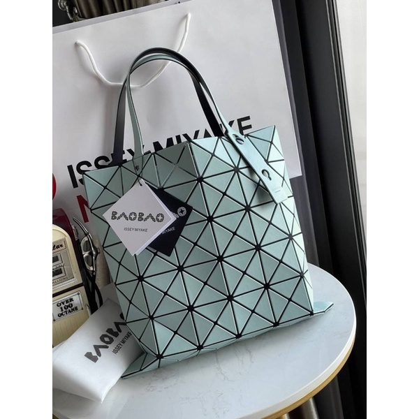 baobao-issey-miyake-tote-bag-6x6-กระเป๋า-tote