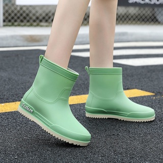 Rain boots รองเท้าบูทกันฝนผู้หญิงหลอดสั้นกันน้ำกันลื่นท่อกลางรองเท้ากันฝนผู้หญิงสวมทน