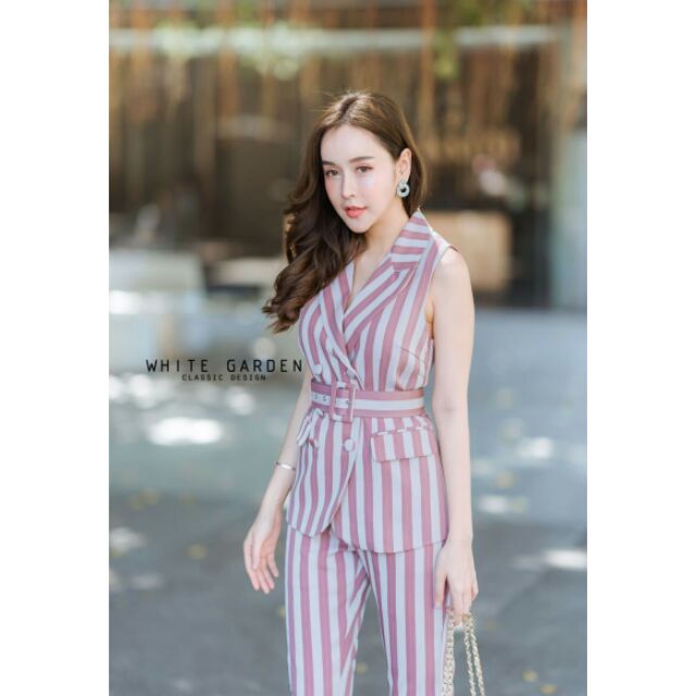 ชุดเซต-เสื้อคอปกแขนกุด-กก-ทรงกระบอกและเข็มขัดเข้าเซต