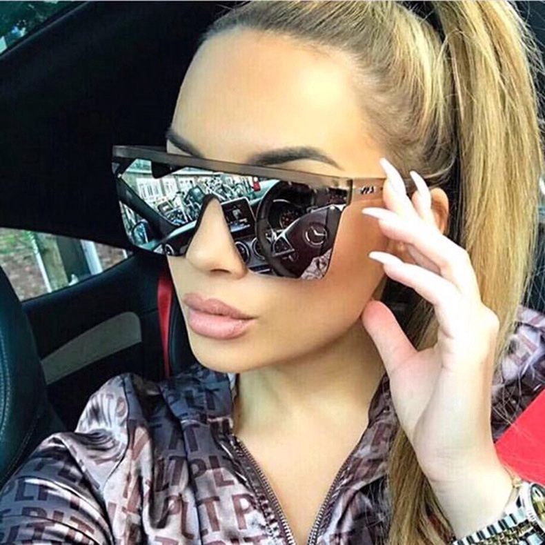 ภาพหน้าปกสินค้าOversized Square Sunglasses Men Women Flat Top Fashion One Piece Lens Sun Glasses for Women Mirror