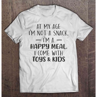 [S-5XL] เสื้อยืด พิมพ์ลาย Im Not A Snack Im A Happy Meal I Come With Toys Mom Life Version2 สไตล์คลาสสิก สําหรับผู้ชาย