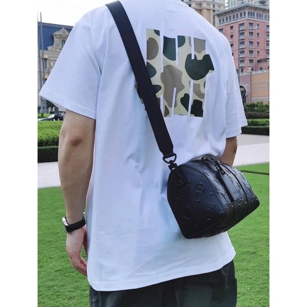 กระเป๋า-louis-vuitton-city-keepall-monogram-seal-งานดีสุดเทียบเท่าของเเท้-สีดำ