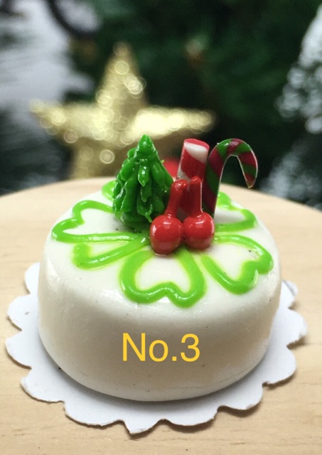 ของจิ๋ว-เค้กคริสมาสจิ๋ว-miniature-โมเดลเค้กจิ่ว-เค้กคริสมาสจิ๋ว-ของตกแต่งช่วงเทศกาลคริสมาส-clay-cake-chirstmas