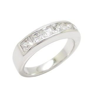 ภาพหน้าปกสินค้าแหวนผู้หญิงมินิมอล แหวนผู้หญิงแฟชั่น แหวนแถว แหวนเพชร cz ประดับเพชรสี่เหลี่ยม ชุบทองคำขาว ที่เกี่ยวข้อง