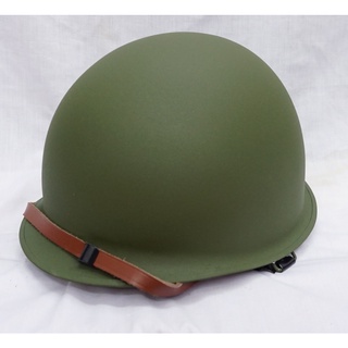 ภาพขนาดย่อของภาพหน้าปกสินค้าUS M1 Helmet หมวกเหล็ก ทหารอเมริกา ร้าน BKK Militaria จากร้าน bkk_militaria บน Shopee