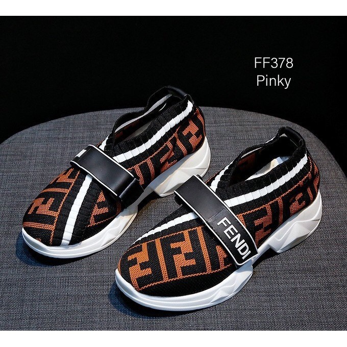 ff378-รองเท้าผ้าใบแฟชั่น-น้ำหนักเบา-งานสวย-มีจำนวนจำกัด