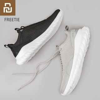 ภาพหน้าปกสินค้าYoupin ต้นฉบับ  FREETIE 39-44 รองเท้ากีฬาผู้ชายขนาดใหญ่สีดำและสีเทา ที่เกี่ยวข้อง