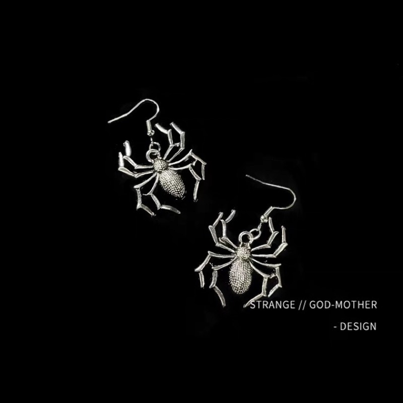 sale-ต่างหูรูปแมงมุม-spider-gothic-earrings-พร้อมส่ง