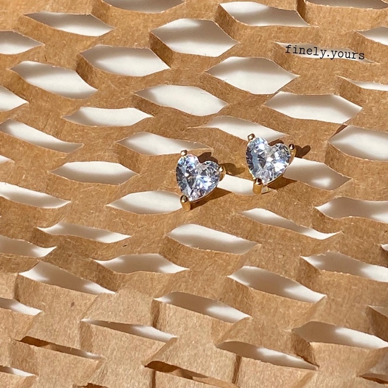 finely-yours-925-stering-silver-jewelry-ต่างหูเงินแท้-92-5-ประดับพลอยรูปหัวใจ-ขนาด-5mm-wink-heart-stud
