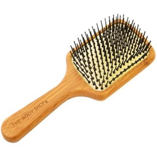 The body shop Bamboo Paddle hair brush หวี แปรง Size ใหญ่