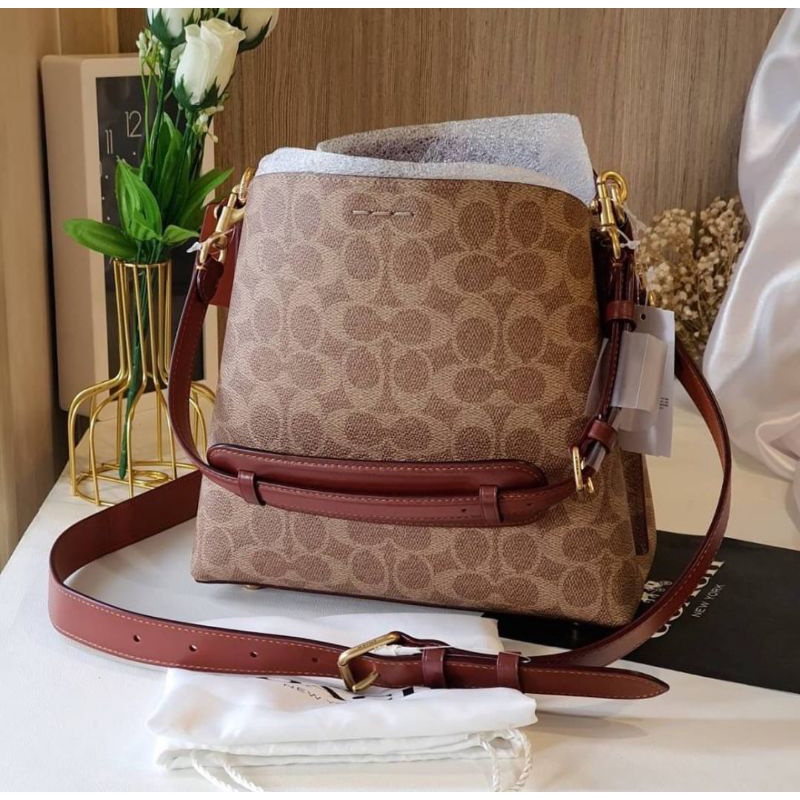 สด-ผ่อน-กระเป๋า-bucket-coach-shop-9-นิ้ว-coach-c3890-willow-shoulder-bag-in-signature