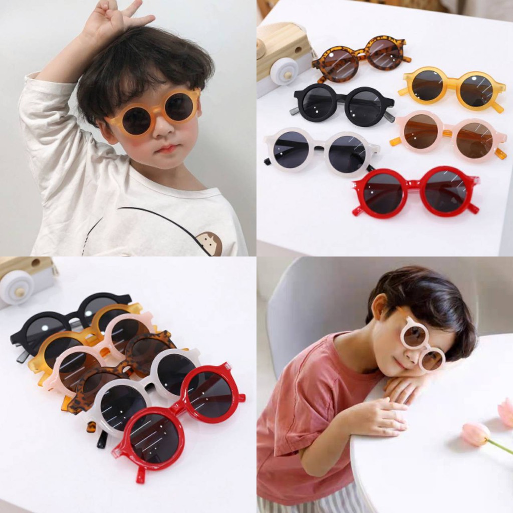 ภาพหน้าปกสินค้าพร้อมส่ง ️แว่นตาเด็ก แว่นตากันแดดปกป้องแสง UV แว่นตาแฟชั่นเด็กแว่นเด็กตาผู้ชาย แว่นตาเด็กผู้หญิง ️แว่นตากันแดดทรงกลม