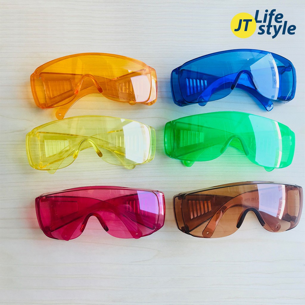 ภาพหน้าปกสินค้าแว่นกันน้ำ แว่นตากันน้ำ แว่นสงกรานต์ แว่นตาป้องกัน แว่นตาหลากสี แว่นแฟชั่น กันแดดกันลม สีสันสดใส