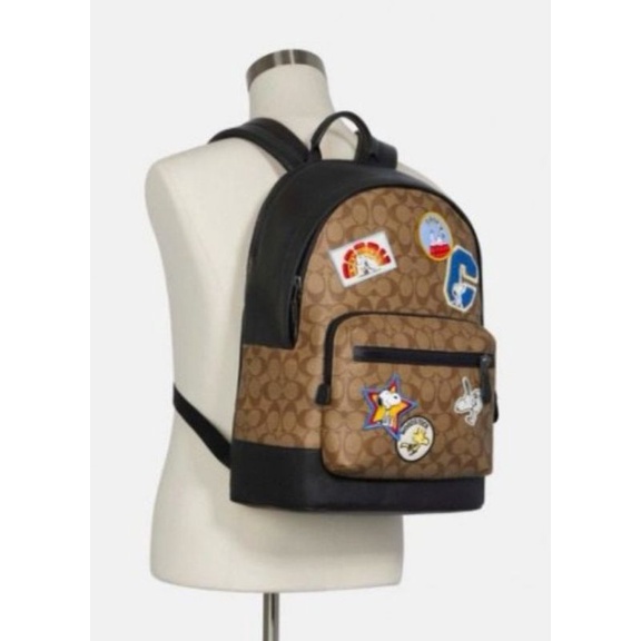 coach-x-peanuts-west-backpack-in-signature-canvas-with-varsity-patches