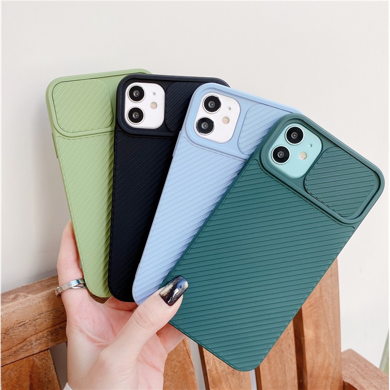 ภาพหน้าปกสินค้าเคสซิลิโคนฝาสไลด์ปิดกล้องลายทาง iPhone 11 11Pro 11ProMax 12mini 12/12Pro 12Maxกล้องป้องกันกล้องสไลด์สีลูกกวาดแบบครอบคลุม จากร้าน jdoshop บน Shopee