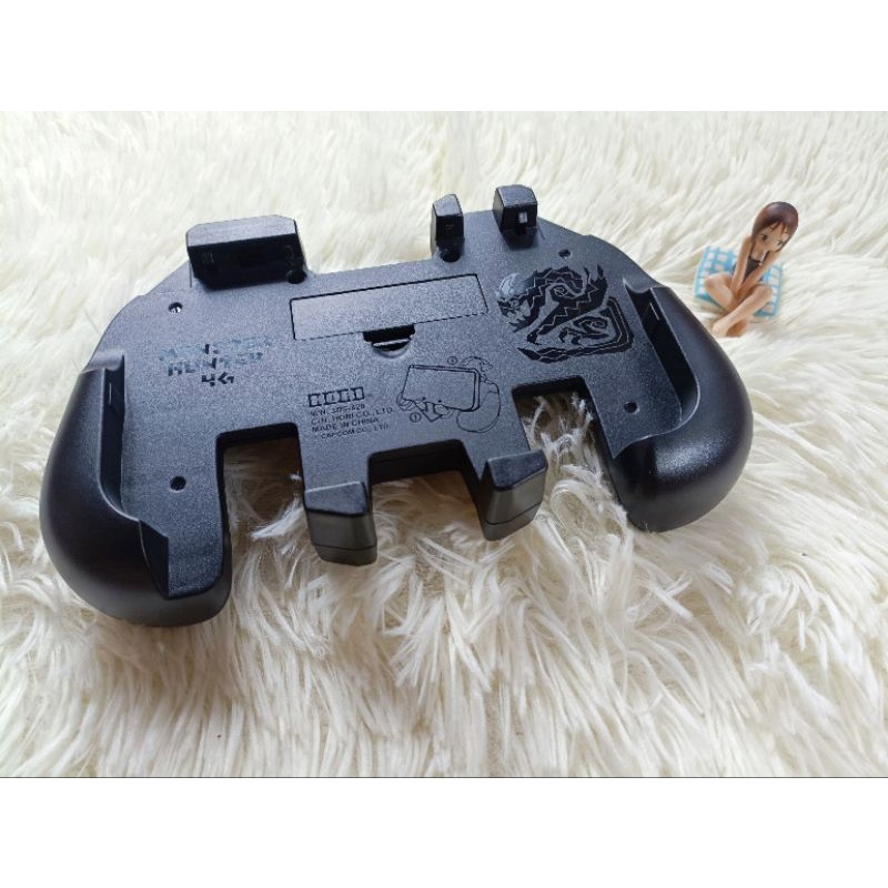Hori 3DS XL limited edition Monster Hunter 4G Extended slide pad for