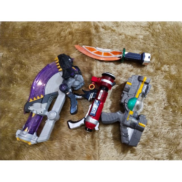 มาสไรเดอร์ masked rider DX มือสอง ของแท้ bandai ขายยก4ชิ้น มีตำหนิ ...