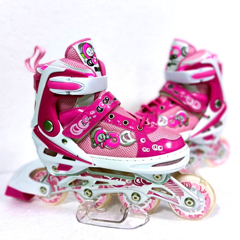 ภาพหน้าปกสินค้าสินค้าพร้อมส่ง  รองเท้าสเก็ต อินไลน์สเก็ต สำหรับเด็ก size 35-38 สีชมพู จากร้าน skate.inline บน Shopee