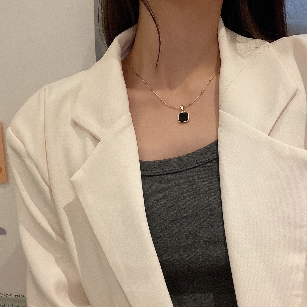 เครื่องประดับ-สร้อยคอ-จี้สี่เหลี่ยม-สีดํา-เข้ากับทุกการแต่งกาย-สไตล์เกาหลี