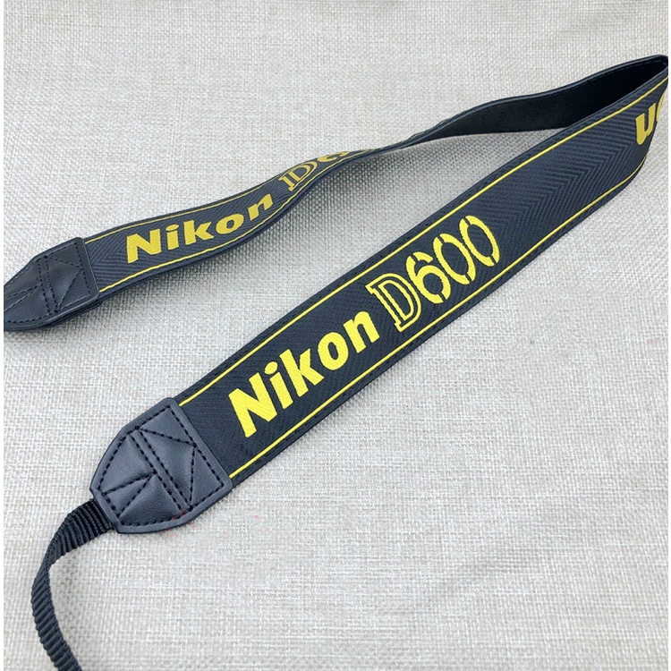 สายคล้องกล้อง-nikon-d600-สายคล้องกล้อง-original-แบบที่ติดมากับกล้อง-งานปักโลโก้-มือ-1