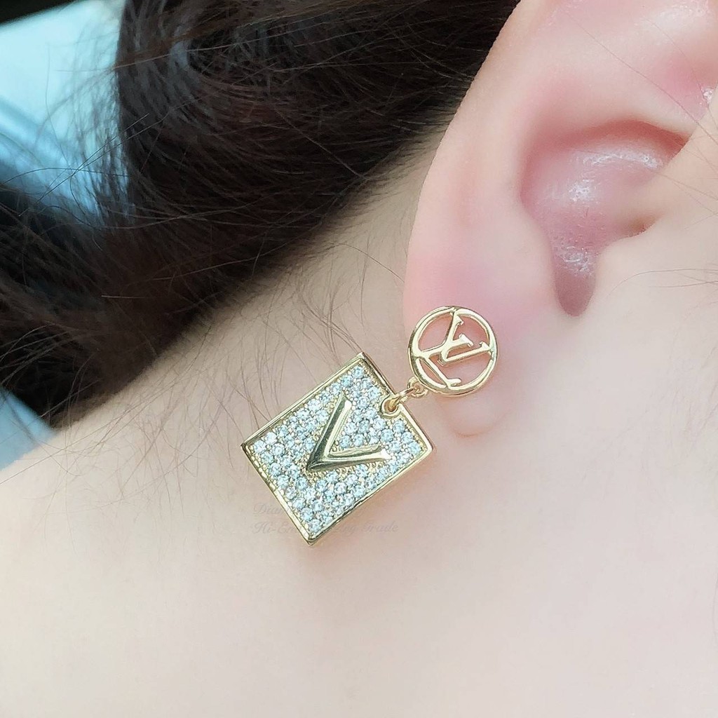 งาน-1-1-เหมือนแท้ที่สุดในท้องตลาด-louis-vuitton-earring-ต่างหู-louis-vuitton-คอลล่าสุดค่ะงานอย่างใส่ออกมาน่ารักมากๆค