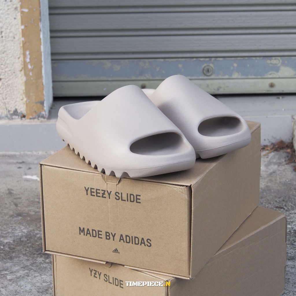 Adi YEEZY SLIDE 