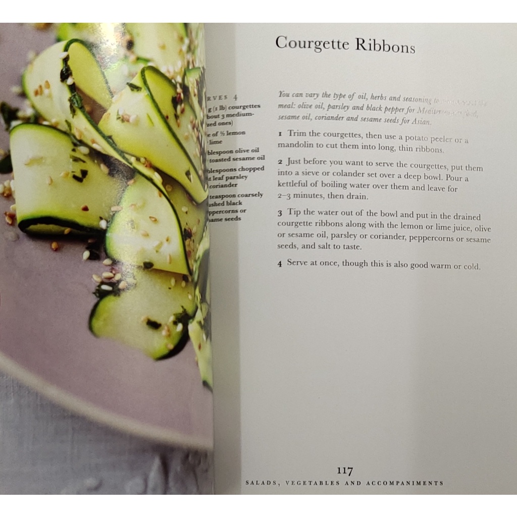 หนังสือ-อาหาร-มังสวิรัต-ภาษาอังกฤษ-classic-vegetarian-recipes-160page