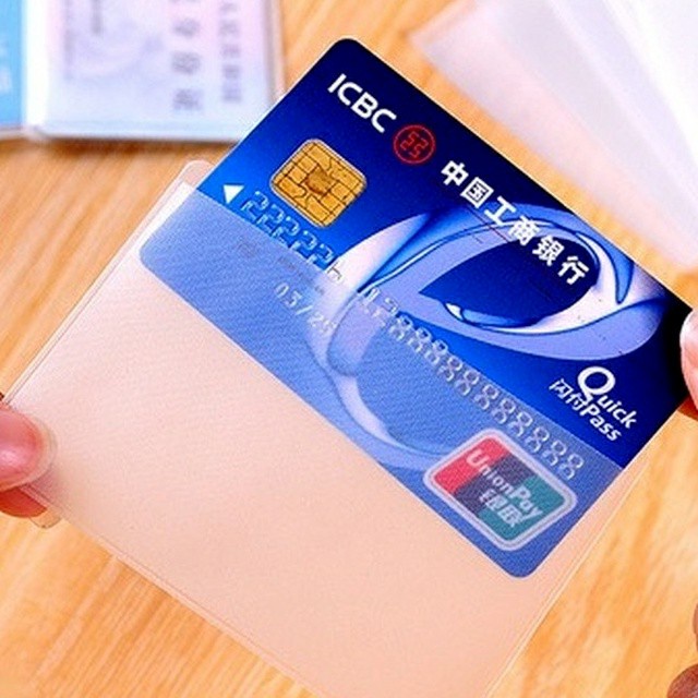 ราคาและรีวิว(H-432) ซองใส่บัตรเครดิต บัตรประจำตัวนักเรียน PVC ปก, บัตรประจำตัวแม่เหล็กเคลือบด้านใส, เคสป้องกัน