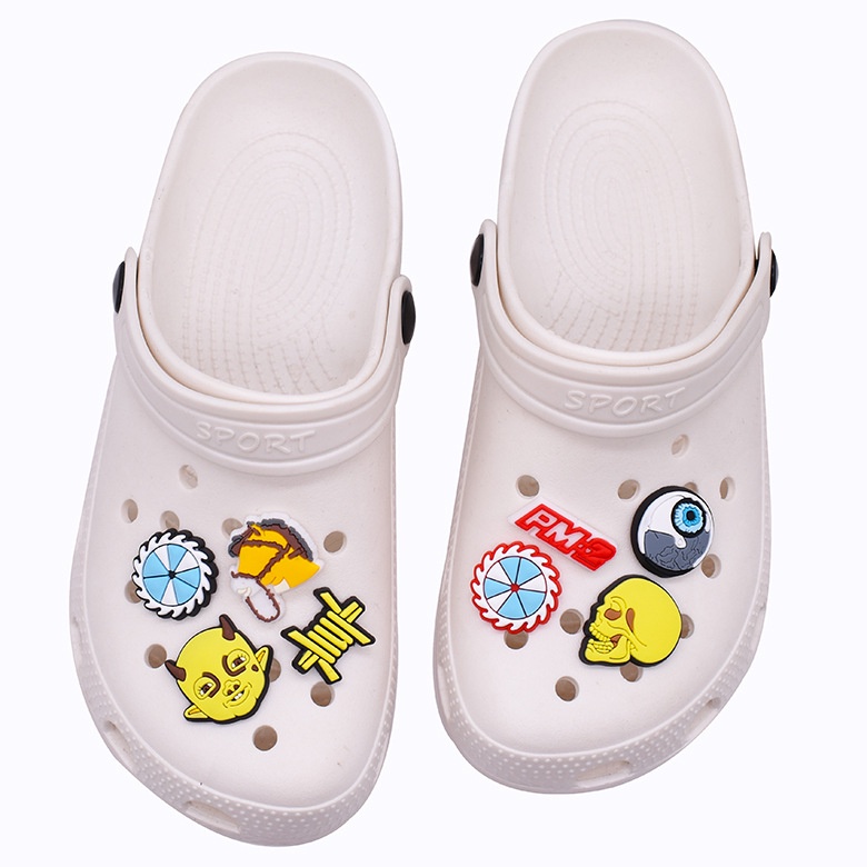 กระดุม-รูปรองเท้า-crocs-jibbitz-pins-สีสันสดใส-diy