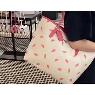 COACH CITY TOTE WITH APPLE PRINT