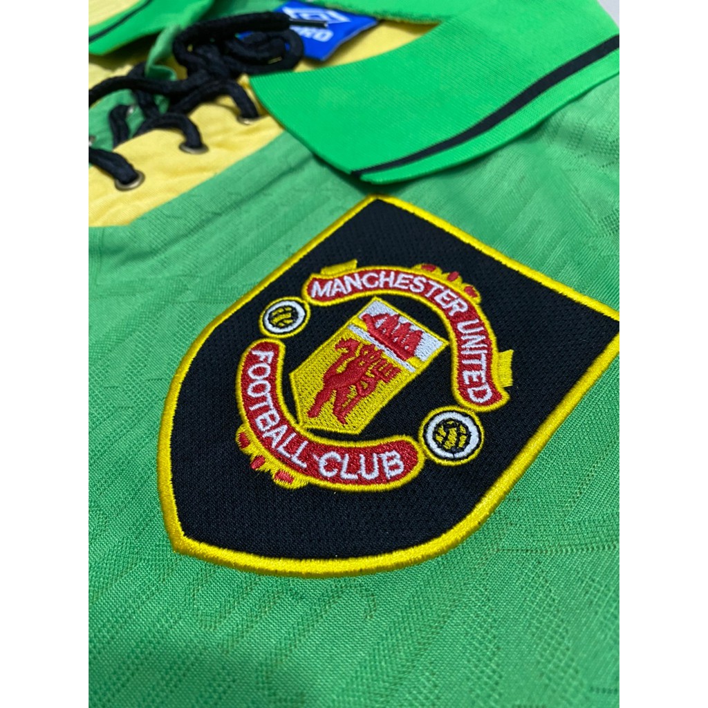 เสื้อทีมแมนยูเขียวเหลือง-คอเชือก-ย้อนยุค-1992-1994