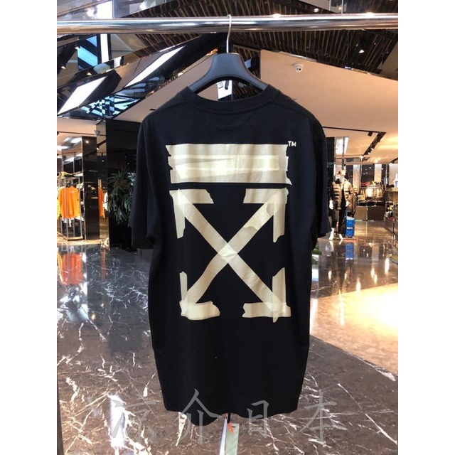 of-whte-เสื้อยืดคอกลม-แขนสั้น-ทรงหลวม-ลายเทป-ow-gold-band-arrow-top-แฟชั่นฤดูร้อน