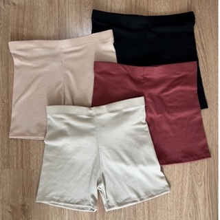 สินค้า Biker กางเกงเลกกิ้งผ้าร่อง 12 นิ้ว🥨  ฟรีไซส์ เอวยาง ผ้าสวยมาก งานไทย 4 สี ค่า