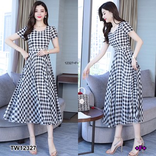 AK 12327 Dress เดรสยาวคอกลมแขนสั้น