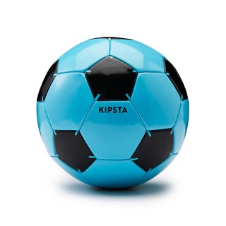 ภาพหน้าปกสินค้าลูกบอล ลูกฟุตบอล รุ่น FIRST KICK F100 เบอร์ 3 (ไม่เติมลม) ที่เกี่ยวข้อง