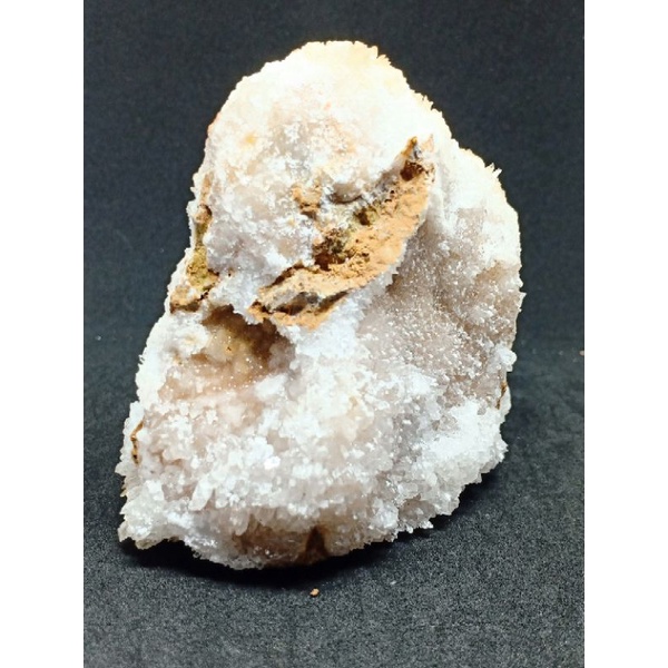 calcite-แคลไซต์-cal13-cluster-ชิ้นใหญ่-ด้านนึงผลึกเหลือง-อีกด้านผลึกสีขาว