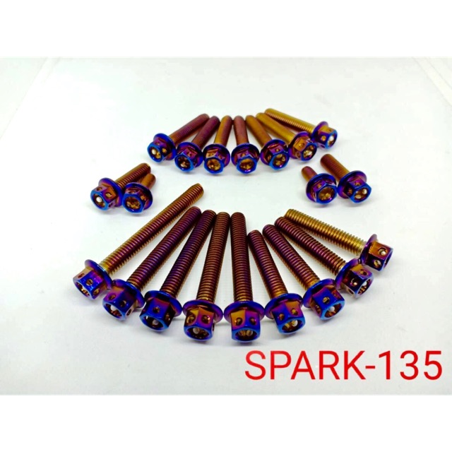 น็อตแคร้งเครื่อง-spark-135เก่ารุ่นคาบู-ทอง-ไทเท