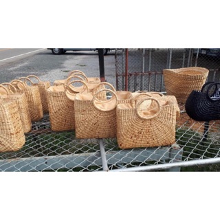 Natural Woven Bags 🌿  #กระเป๋าสาน #กระเป๋าผักตบชวา  🌿ไซค์  (กว้าง 9 * หนา 3* สูง 7 นิ้ว)