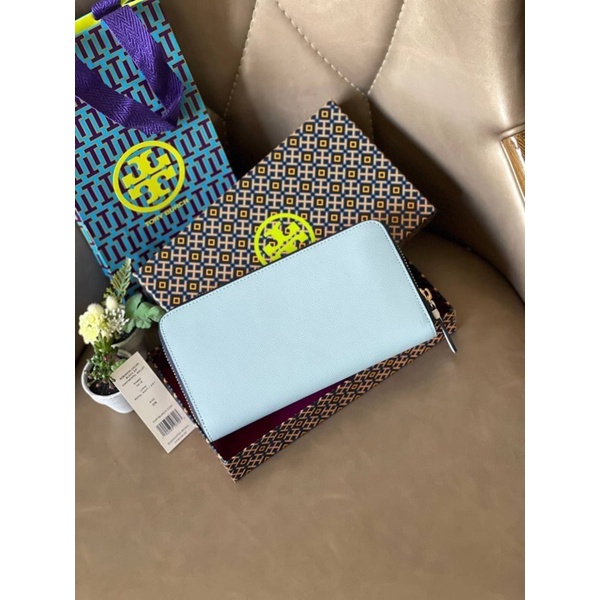 tory-burch-robinson-color-block-zip-continental-wallet