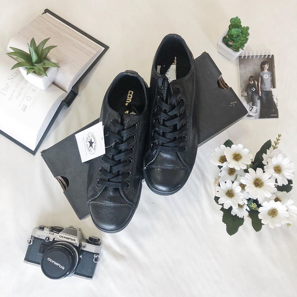 Converse Black Leather Unisex Sneaker