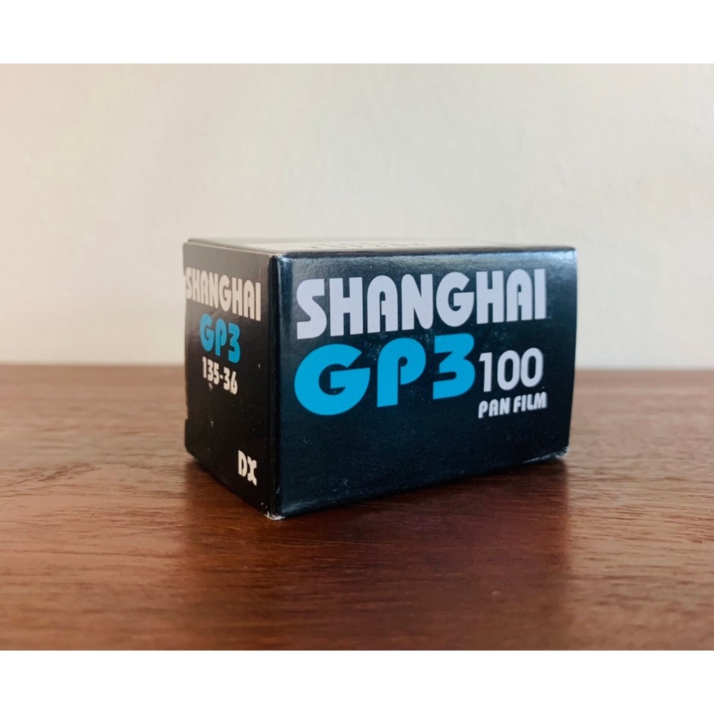 ภาพหน้าปกสินค้าShang Hai GP3 100 Format 135 ถ่ายได้ 36 ภาพ จากร้าน mukfilmhang บน Shopee