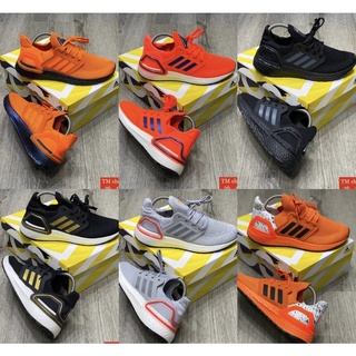 ภาพหน้าปกสินค้ารองเท้าผ้าใบ ของผู้หญิงและของผู้ชาย Adidas Uiltra boostมี36-45รุ่นนี่ แนะนำให้ลูกค้าเพิ่มหนึ่งไซด์จากไซด์ปกตินะคะ ที่เกี่ยวข้อง