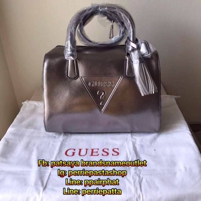 guess-ทรง-speedy-ของแท้มือหนึ่ง-ของใหม่มีถุงผ้า-หนัง-saffiano-สวยหรู-สายยาวปรับถอดได้