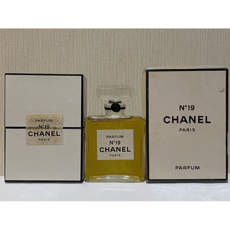 Vintage Chanel No. 19 Parfum